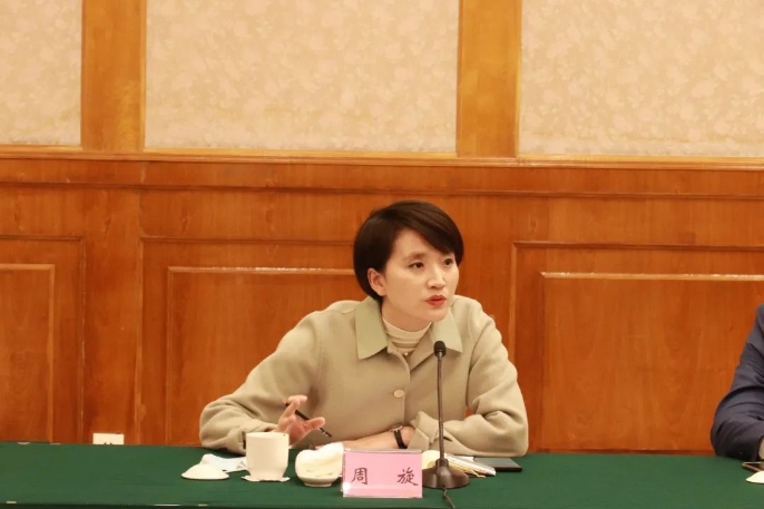 10周旋