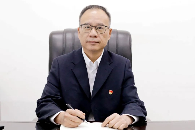 20何晓斌
